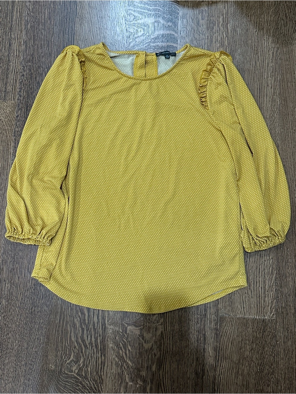 Women’s medium top. By Adriana Papell
